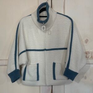 Cozy White and Blue Zip-Up Sweater Jacket